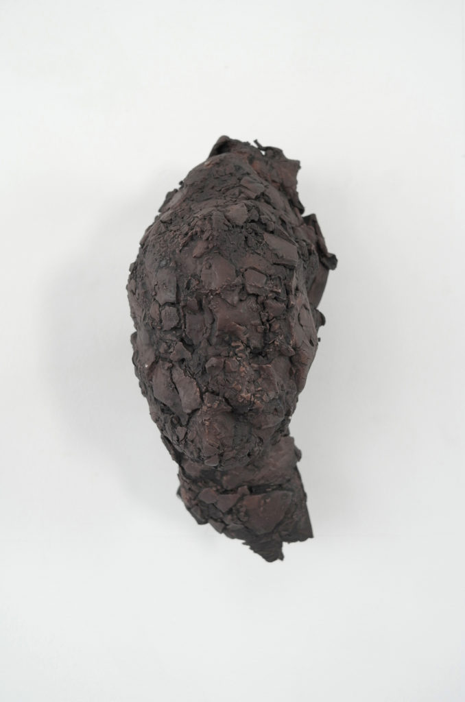 Bruce Gagnier, Agmenta, 1985. Painted ceramic, plaster, and copper tube, 28 x 14 x 17.5 cm, 11 1/32 x 5 33/64 x 6 57/64 inch.