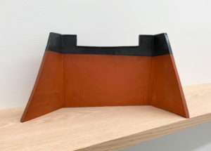 Christina Tenaglia, Untitled (150), 2010. Glazed earthenware, 17.8 x 30.5 x 10.2 cm, 7 x 12 x 4 inch.