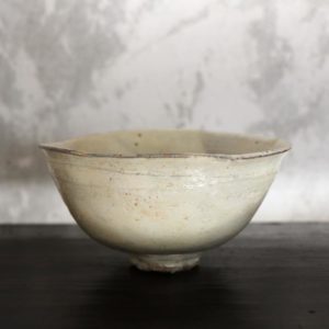 Buncheong Dawan, 18th century. Buncheong ceramics, 10.5 x 13.5 x 4.5 cm, 4 9/64 x 5 5/16 x 1 49/64 inch.