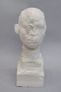 Bruce Gagnier, Adon, 2022. Plaster and paint, 36 x 13 x 13 cm, 14 x 5 x 5 inch.