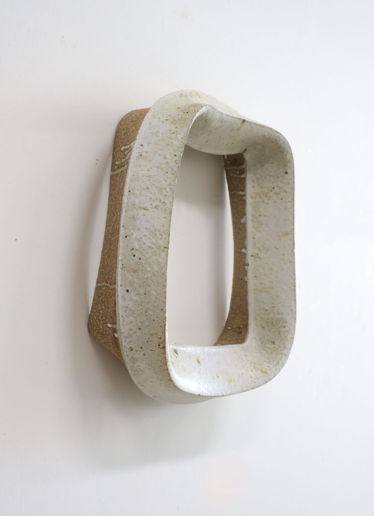ㅁ 2025 Ceramics 43*40*12cm