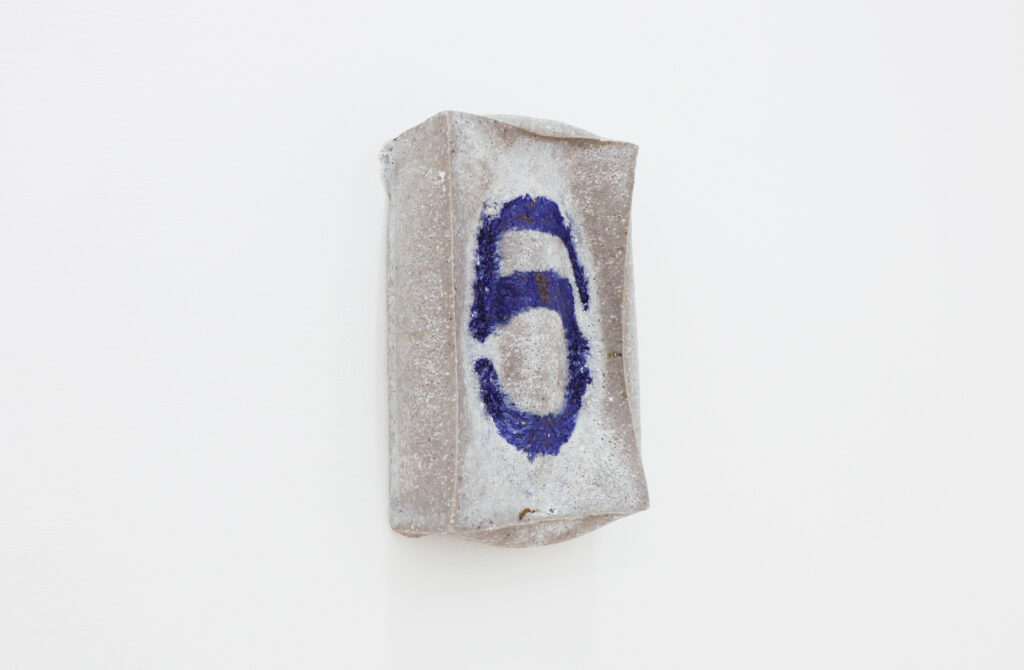 5 2025 Ceramics 21*14*5cm