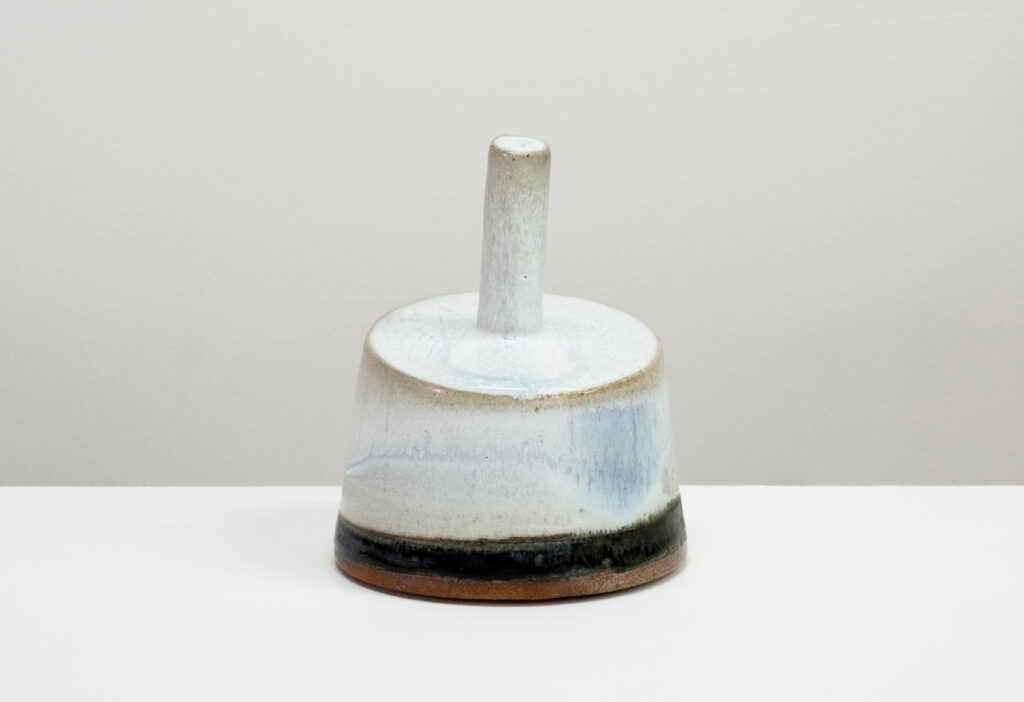 Untitled 2023 stoneware, glaze 6 ½ x 5 ¼ x 5 ¼ in